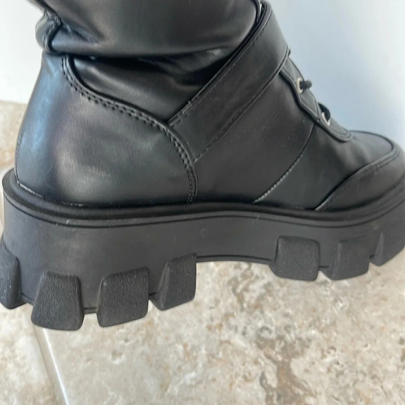 Forever 21 Buckle Chunky Platform Faux Leather lace up Booties size 6.5 - Picture 4 of 16